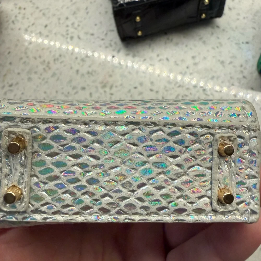 Bundle of 4, Designer Inspired Mini Tote Bags in Beautiful Metallic Colors - Picture 11 of 16